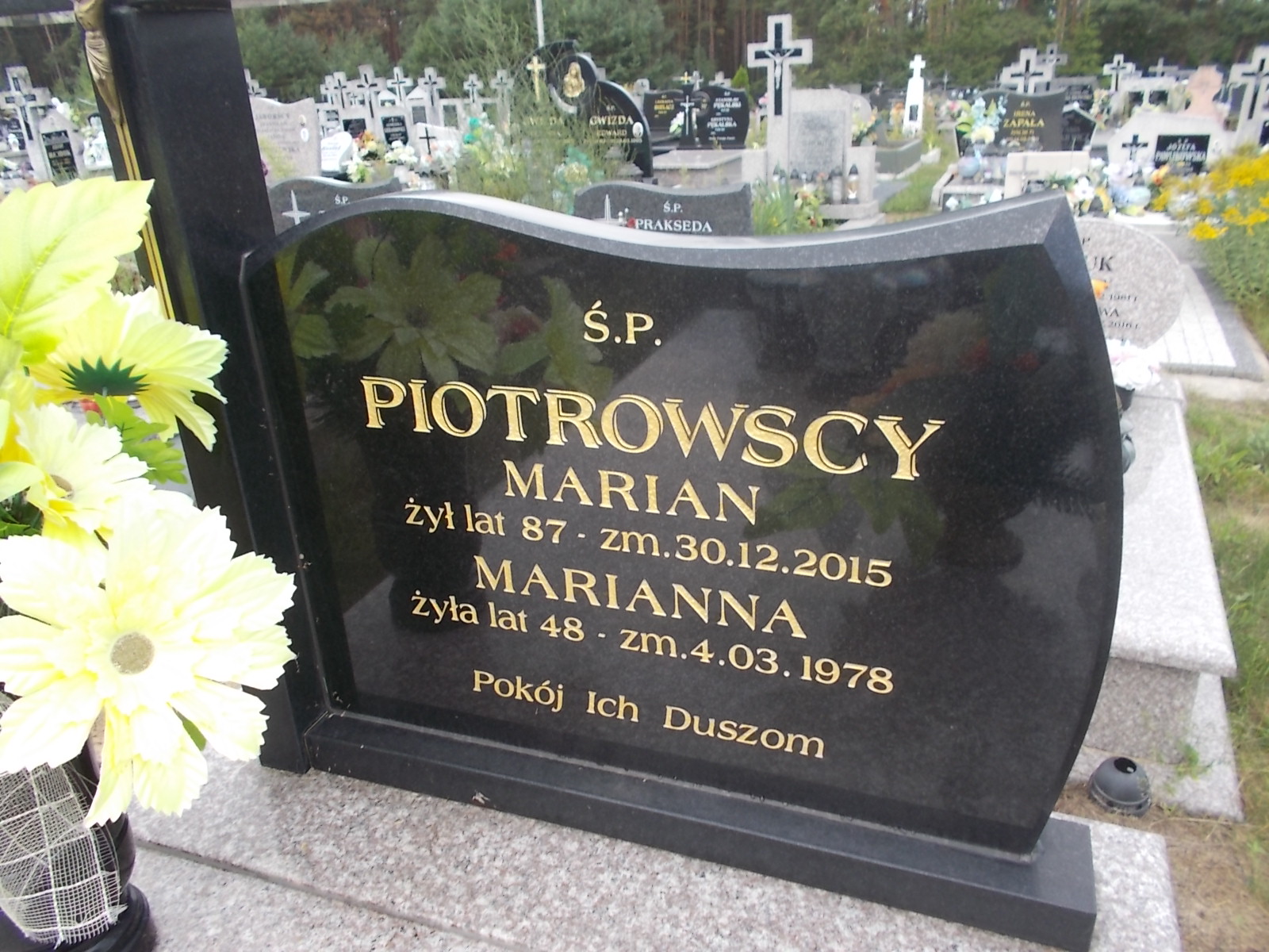 Marian Piotrowski Wierna Rzeka - Grobonet - Wyszukiwarka osób pochowanych